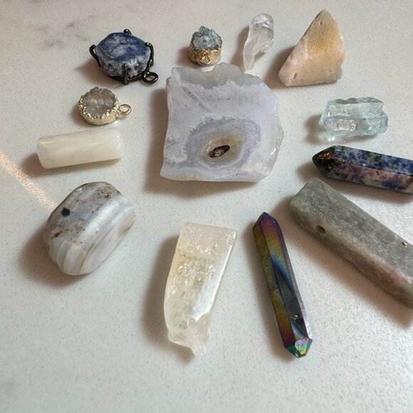 Natural Stone and Crystal Pendant Lot - Picture 3 of 12